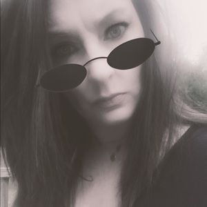 Meet your Posher, Nikki